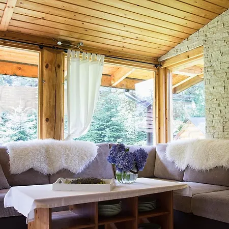 Pachnąca Lasem Lodge Andrychów