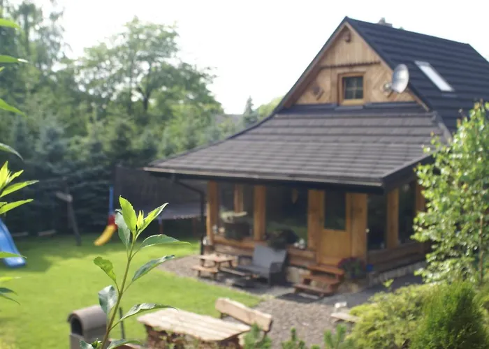 Pachnaca Lasem Lodge *